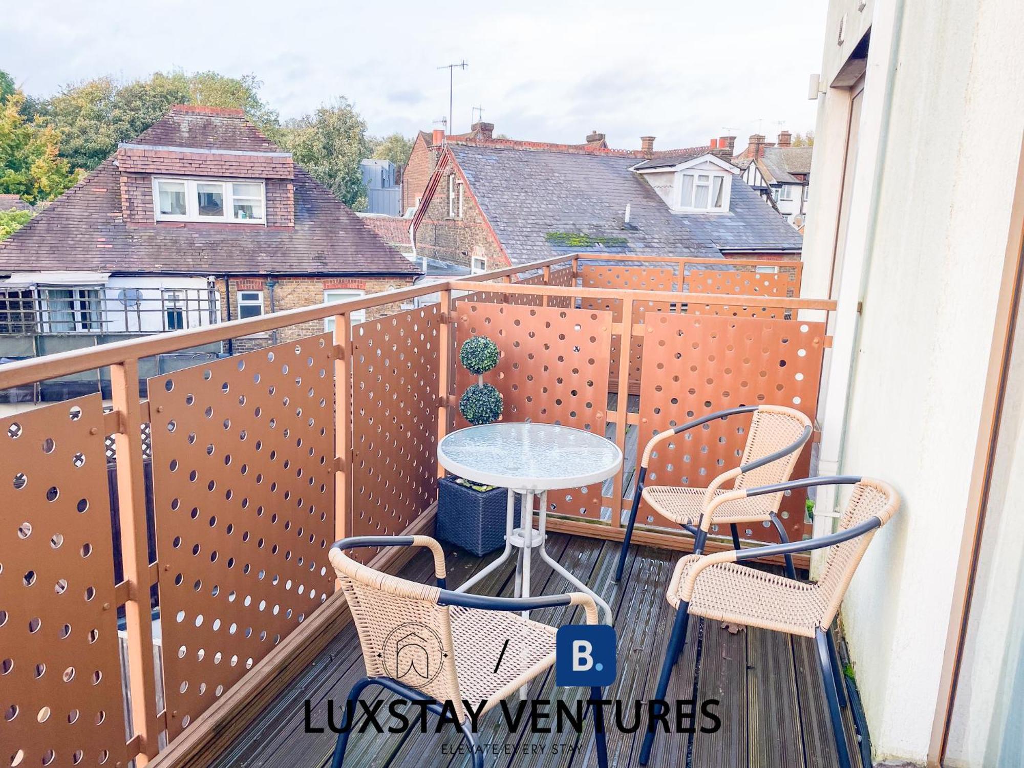 Ideal Family & Business Stay! 2 Min To Station, 10 Min To Harry Potter, 30 Min To London Euston & Free Parking! Watford  Extérieur photo
